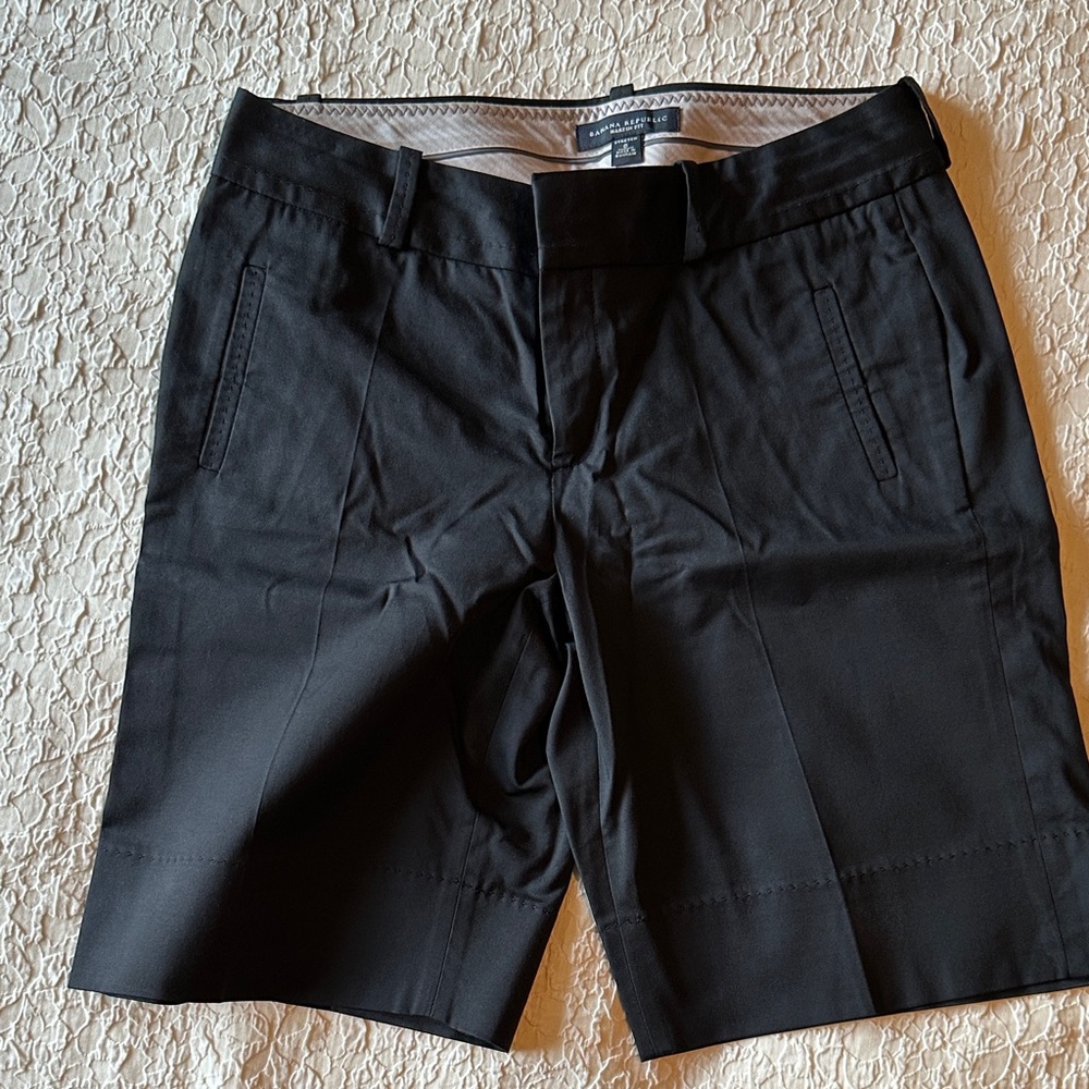 Banana Republic Classic Black Women's Bermuda Shorts
